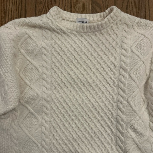 Aritzia Sunday Best Peggy Sweater (Whisper White) - Picture 3 of 4